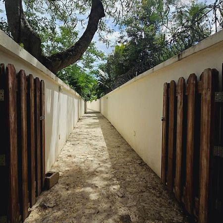 Jd Cozy Apartment Steps To The Beach Juan Dolio Exterior photo